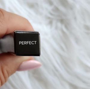 Moodstruck precision liquid eye liner(black) perfect